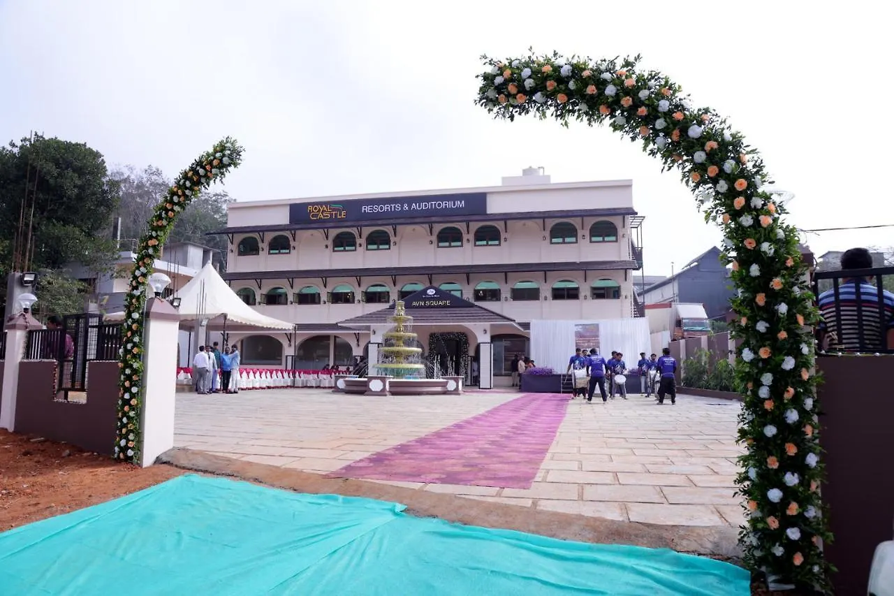 ****  Royal Castle Hotel Mananthavady India