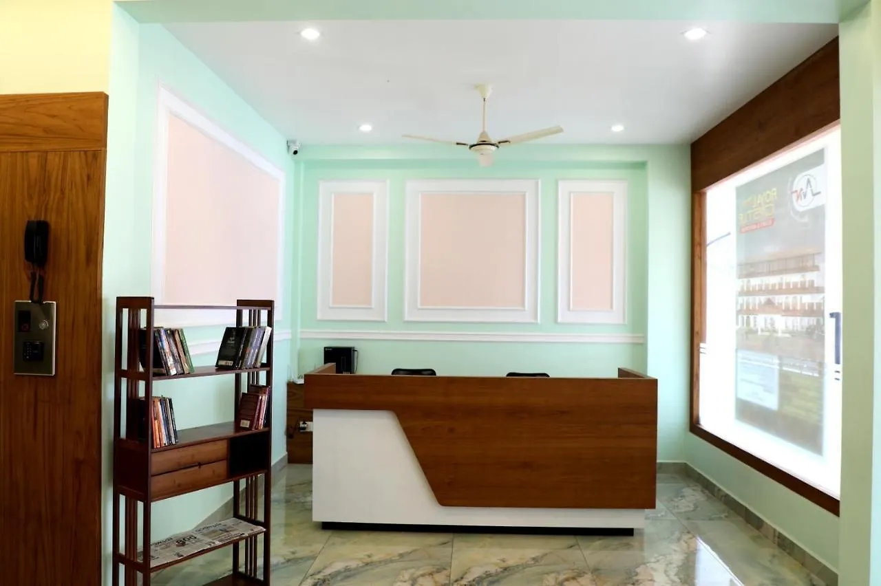 Royal Castle Hotel Mananthavady